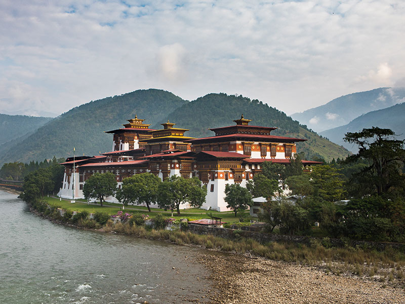 twin-kingdoms-tour-journey-across-nepal-and-bhutan